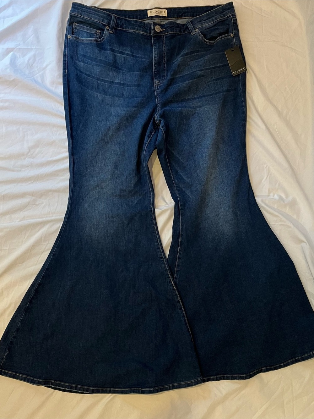 ELOQUII NWT Dramatic Super Flare Bell Bottom Jeans Plus Size 20 Retro 70s